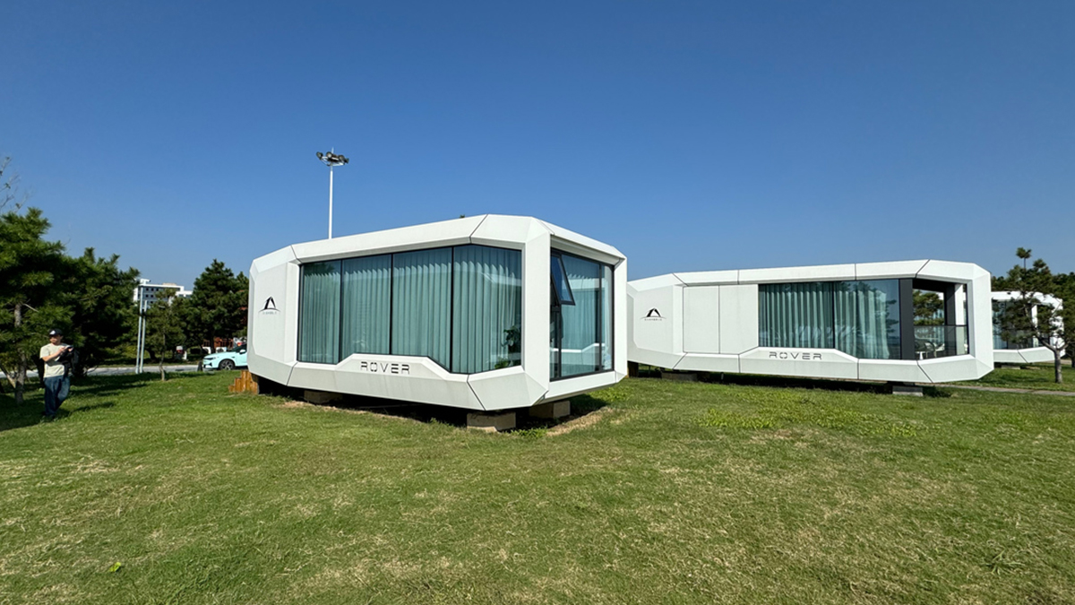 Space Pod Houses Eco-Friendly